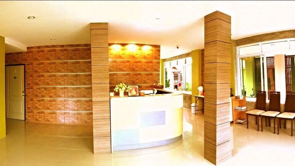 Bansappoori Aparthotel Ламфун Екстериор снимка